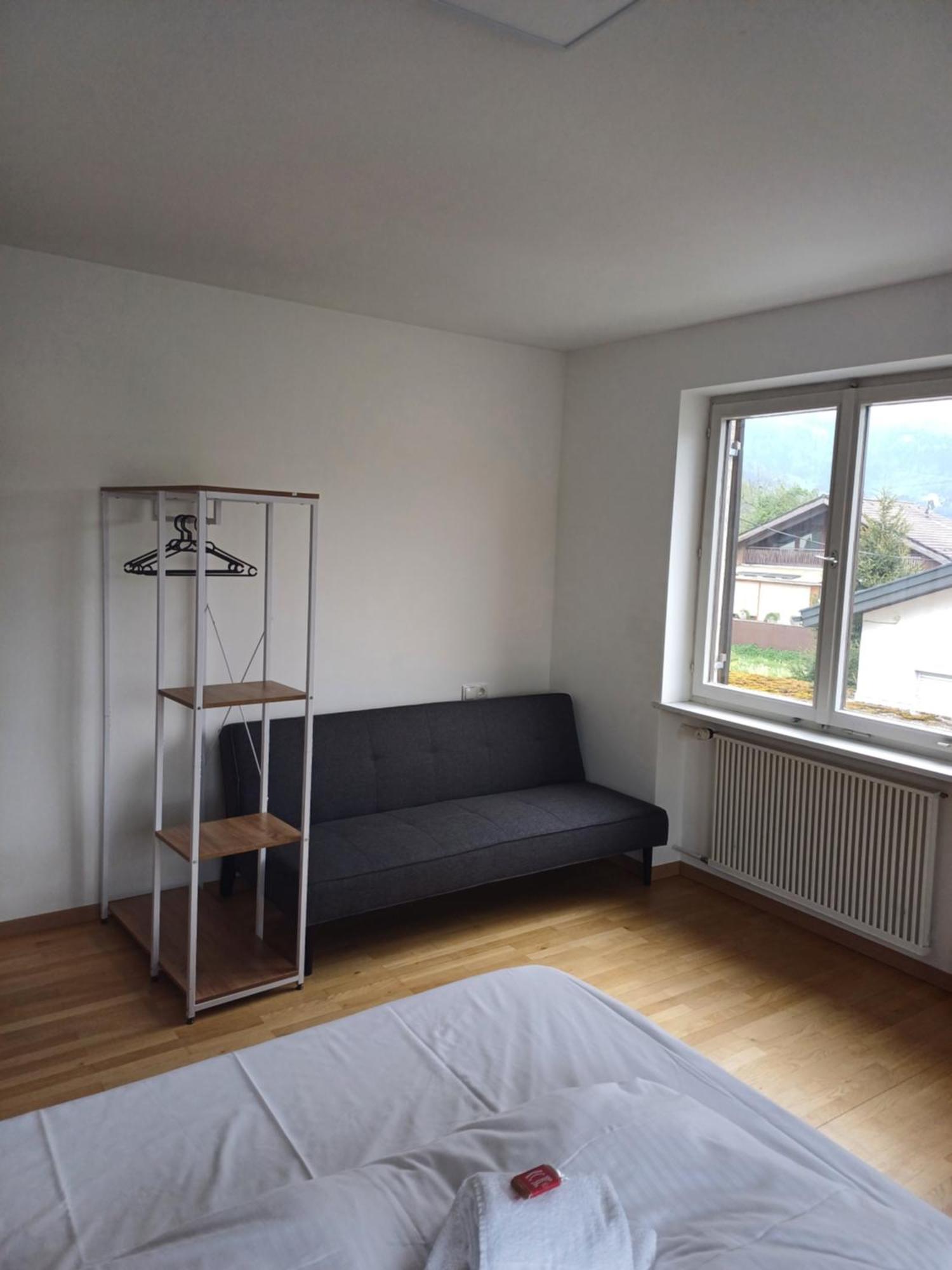 Crown Living Design Apartment - 2 Schlafzimmer - Kueche - Gratis Parkplatz - Abstellraum Fuer Fahrraeder/Ski Mader Екстер'єр фото